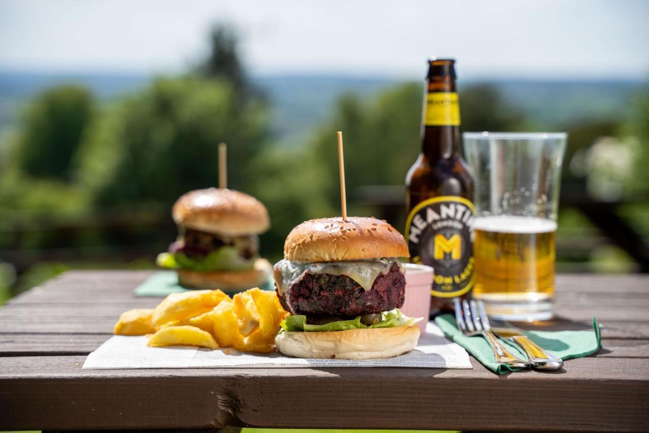 Rising Sun Pub, Restaurant And Rooms Lacock Eksteriør bilde